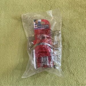 Schwinn Aluminum Bike Bottle Cage - Silver Alloy New In Packaging Universal Fit